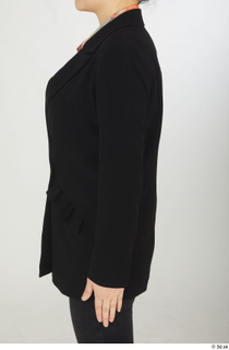 Aera arm black blazer casual dressed sleeve upper body 0003.jpg